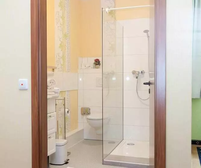 酒店 Deutscher Hof