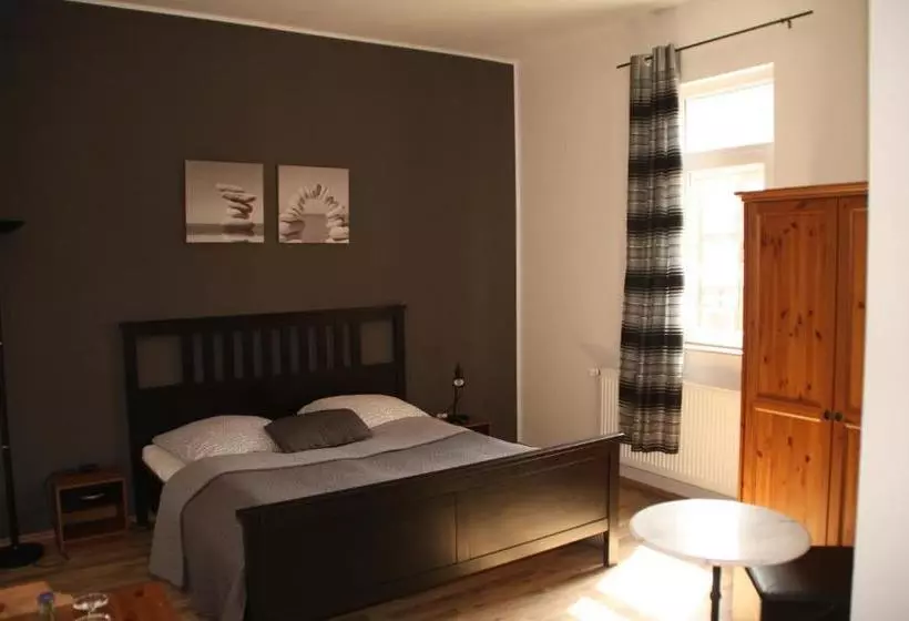 فندق Deutsches Haus