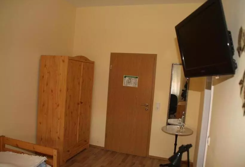 فندق Deutsches Haus