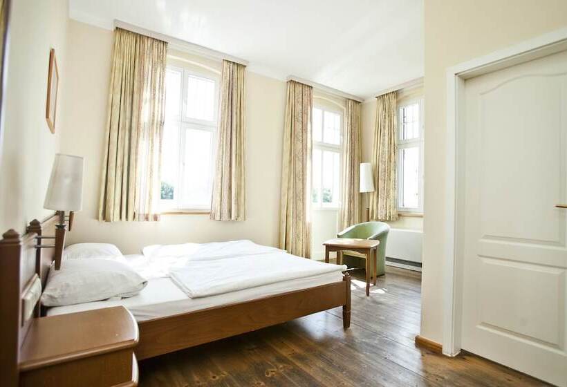 Отель Elbterrasse Wörlitz