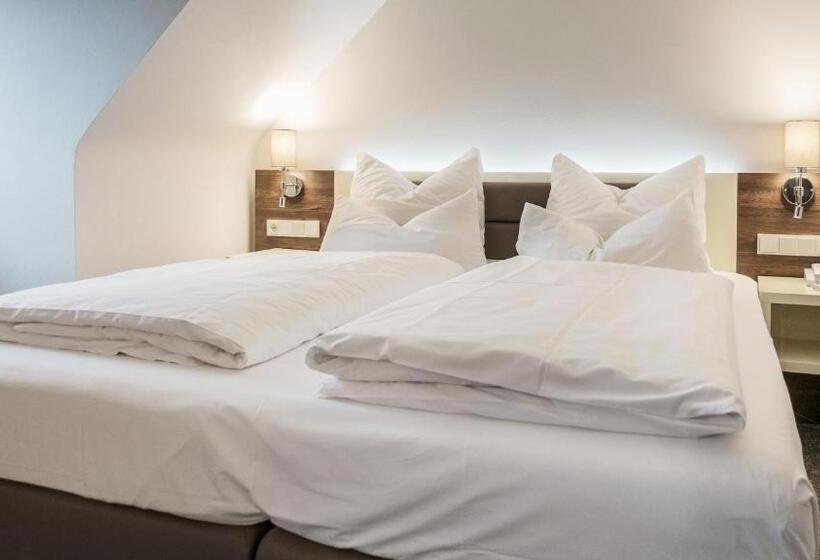 ホテル Haus Delecke