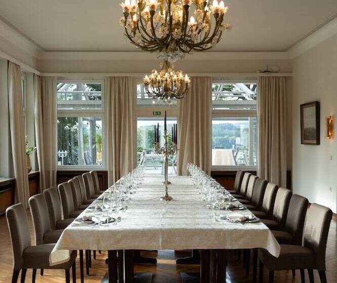 ホテル Haus Delecke