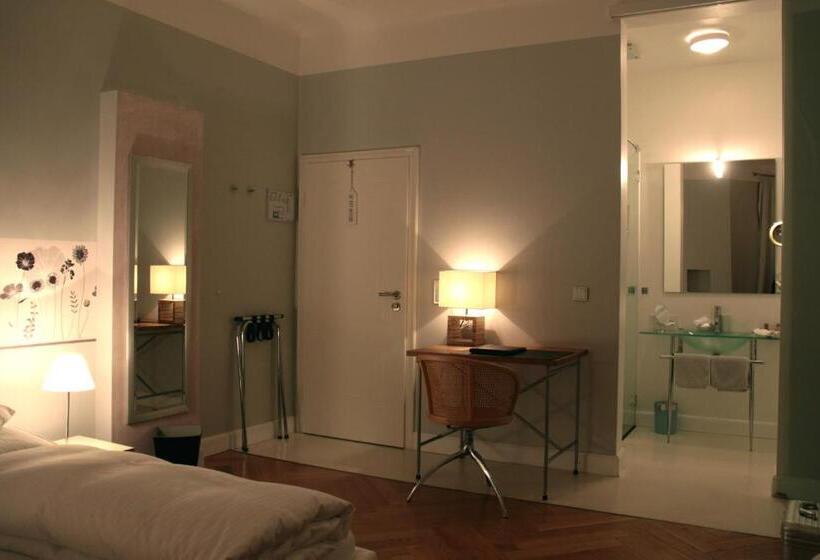 בית מלון כפרי Heidelberg Astoria