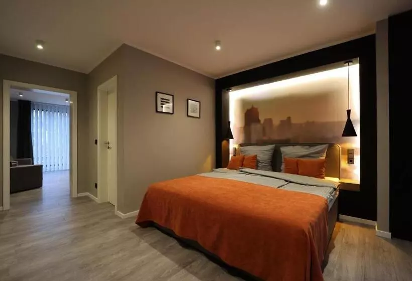 Juststay Mülheim Hotel & Apartments