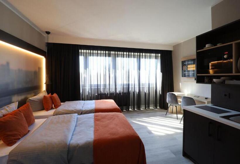 Juststay Mülheim Hotel & Apartments