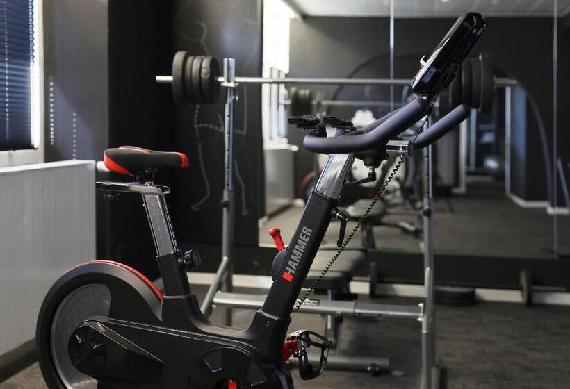 Juststay Mülheim Hotel & Apartments