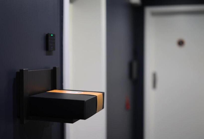 Juststay Mülheim Hotel & Apartments