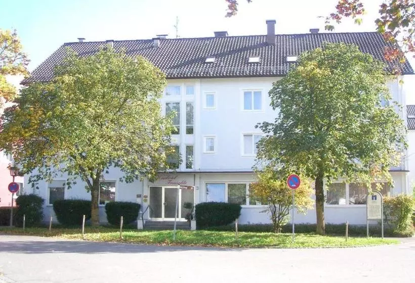 酒店 Kur Freuschle