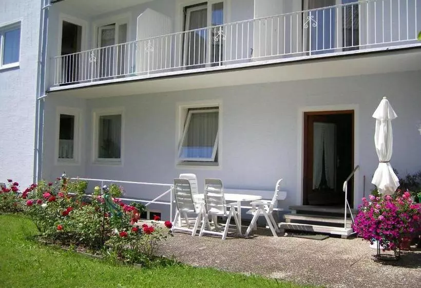 酒店 Kur Freuschle