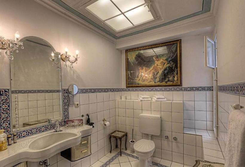 ホテル Orphée   Kleines Haus