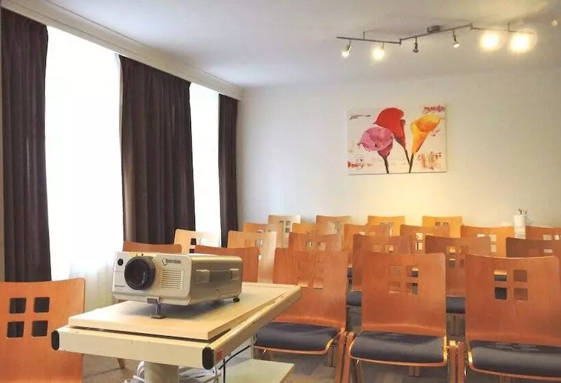 Отель Querfurter Hof