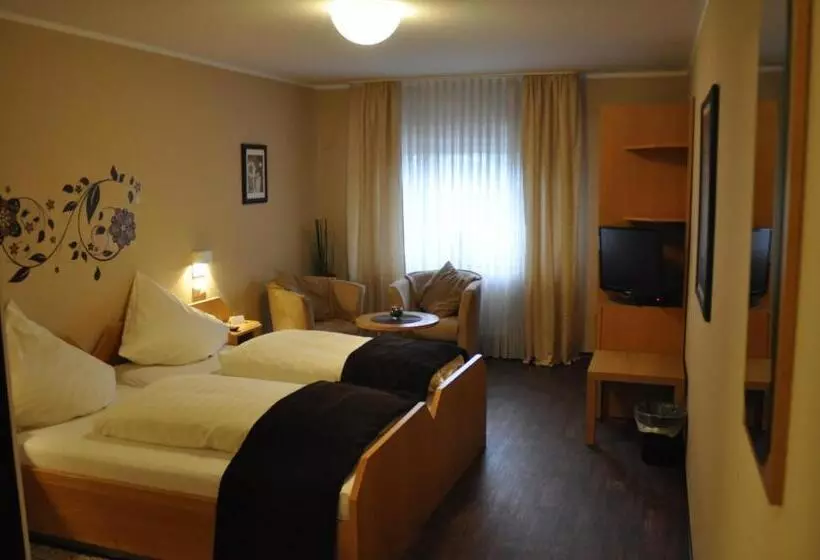 Отель Restaurant Oliva