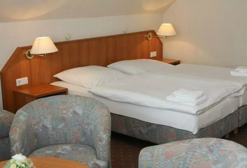 Отель Restaurant Graber