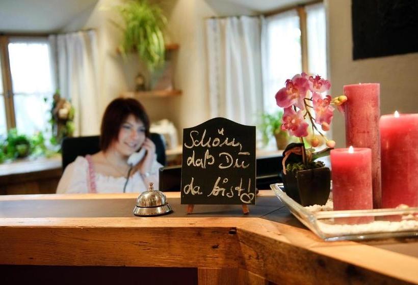 Schoiner See Hotel, Garni