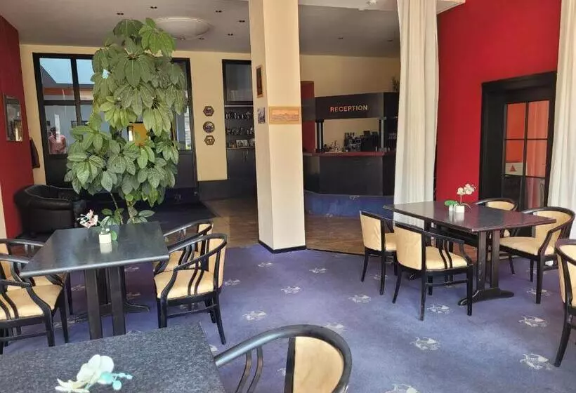 هتل Schweizer Hof