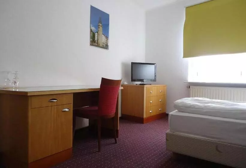 هتل Schweizer Hof