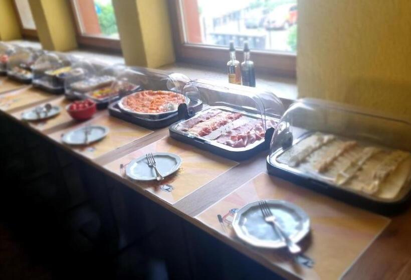 호텔 Schweizer Hof