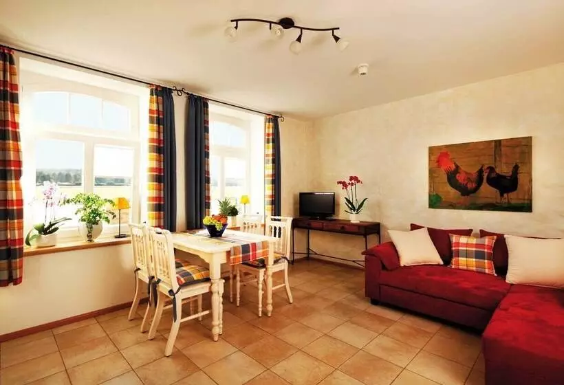 Отель Zur Alten Schmiede