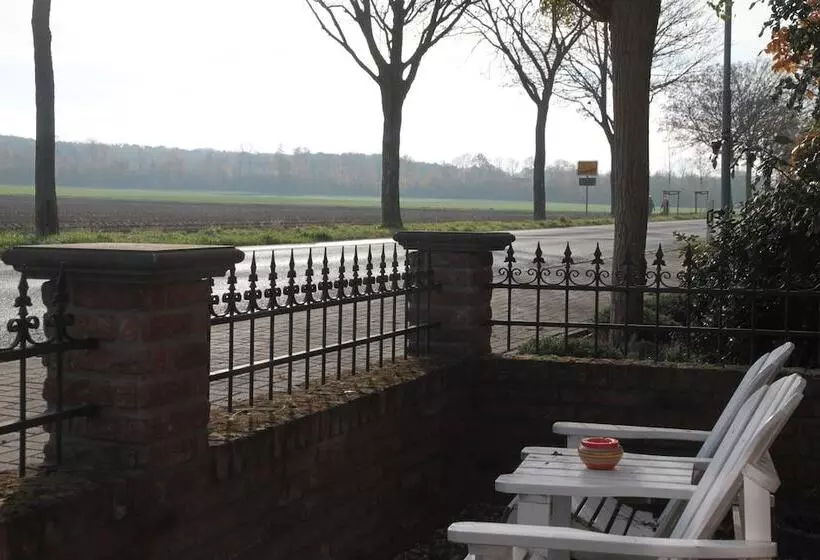 Отель Zur Alten Schmiede