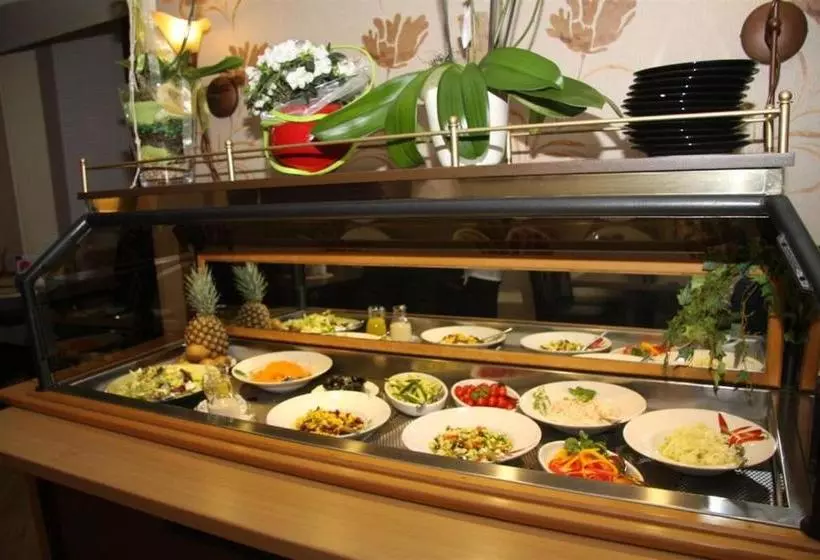 Отель Zur Lindenwirtin