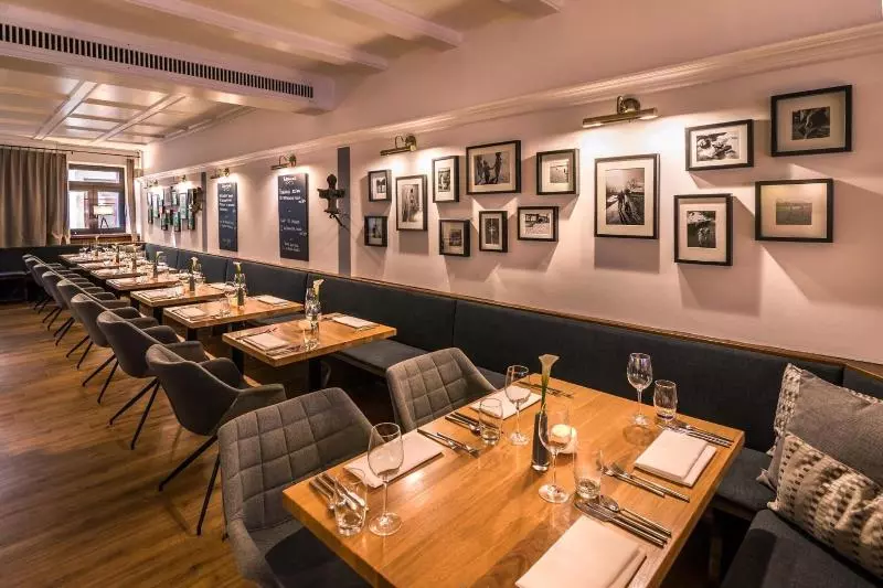 Kreuzblume Hotel & Weinstube