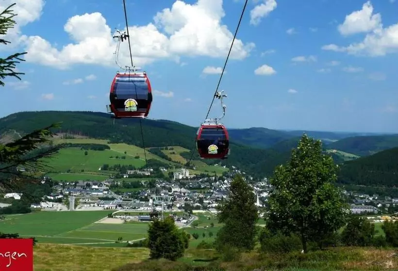 پانسیون Gästehaus Dorf Alm