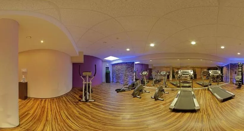 پانسیون Gästehaus Dorf Alm