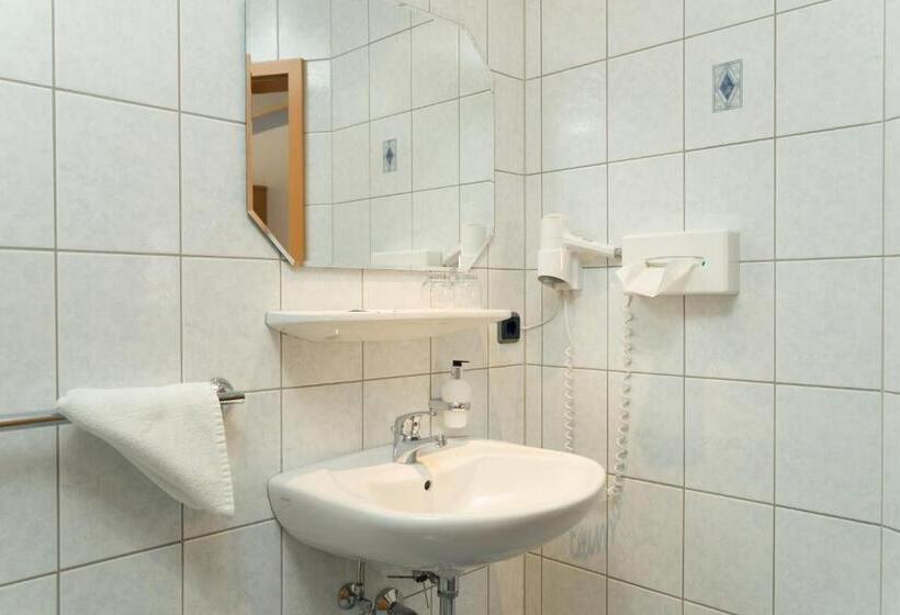 Pensão Landgasthof Zum Stern