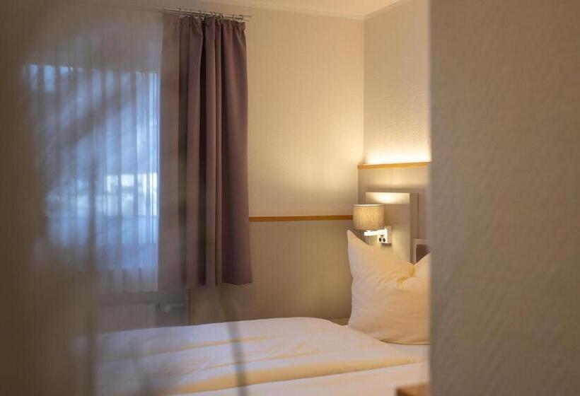 Stadt Gut Hotel Siegboot