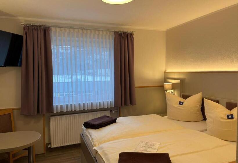 Stadt Gut Hotel Siegboot