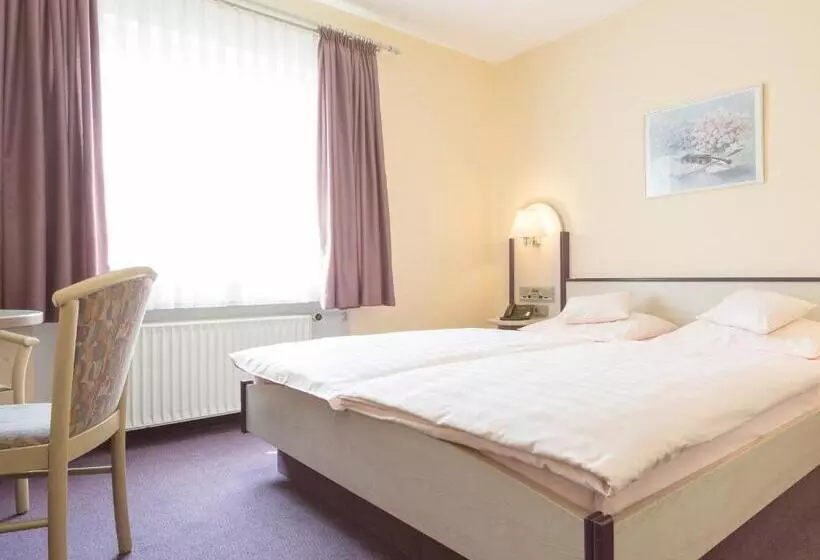 Stadt Gut Hotel Siegboot