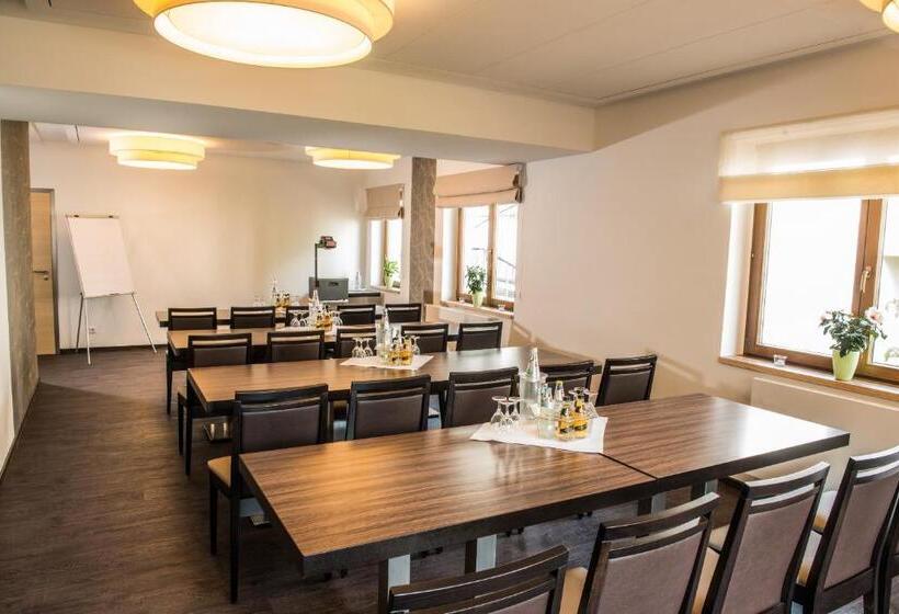 B&s Hotel Am Bachhaus