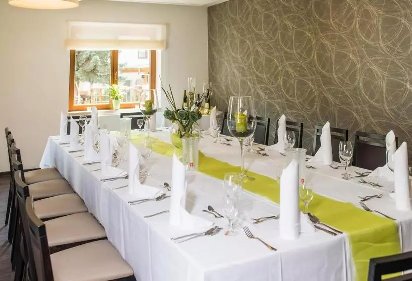 B&s Hotel Am Bachhaus