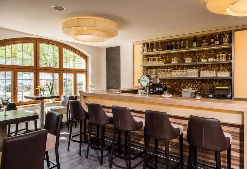 B&s Hotel Am Bachhaus