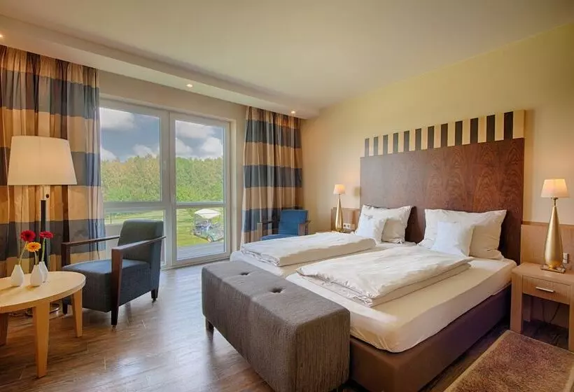 Gut Heckenhof Hotel & Golfresort An Der Sieg Gmbh & Co. Kg