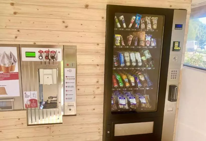 Отель Almehof Thone