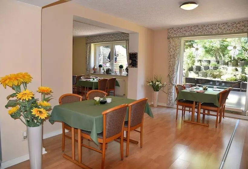 בית מלון כפרי An Der Alten Porzelline