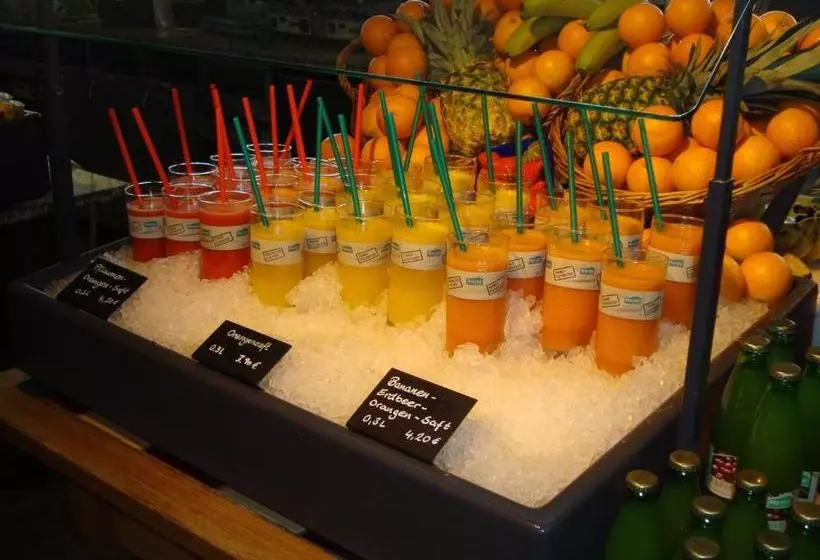 هتل Autobahn-rasthaus Huenxe Ost Marche Hote