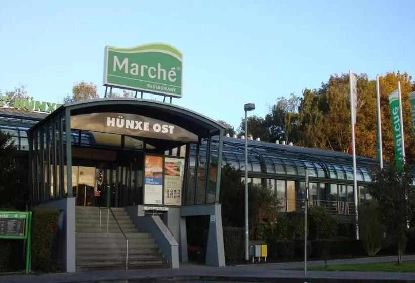 هتل Autobahn-rasthaus Huenxe Ost Marche Hote