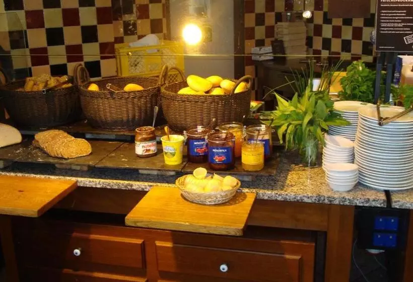 هتل Autobahn-rasthaus Huenxe Ost Marche Hote