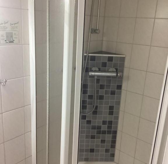 Отель Eintracht