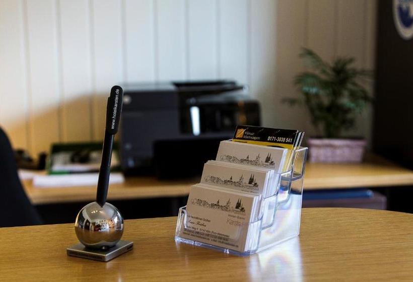 Airport Hotel Karsten