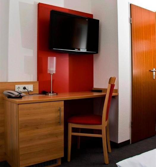 Airport Hotel Karsten