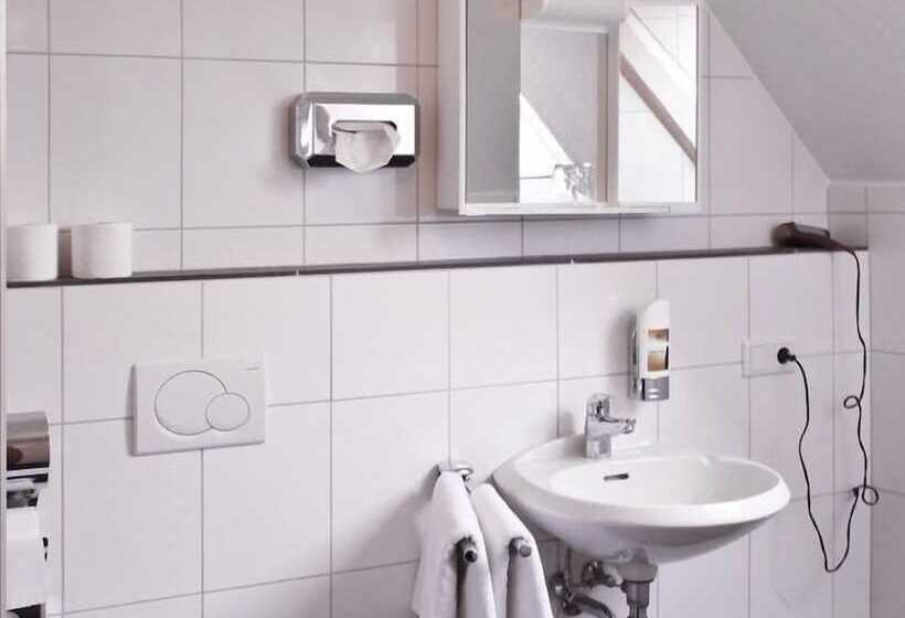 酒店 Restaurant Knechtstedener Hof