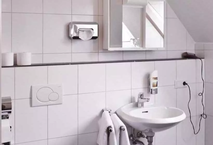 酒店 Restaurant Knechtstedener Hof