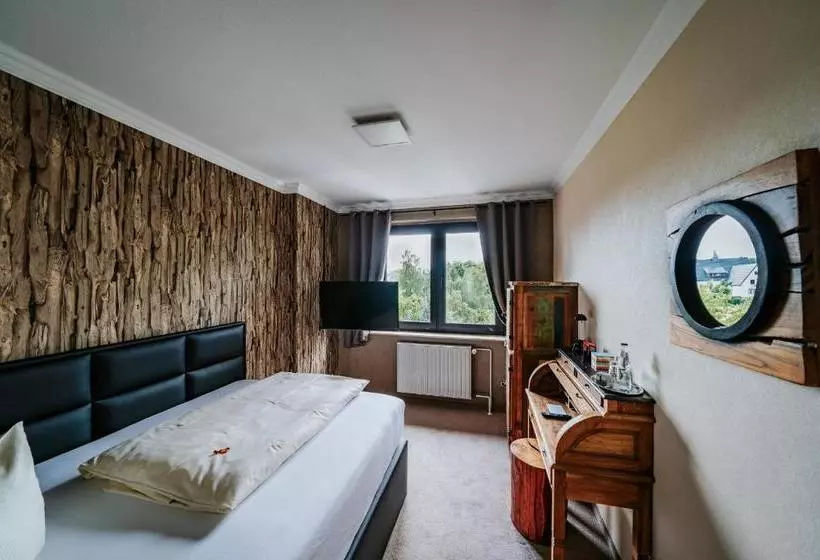 Robrooks Hotel Garni