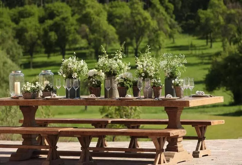 호텔 Spa & Golfresort Weimarer Land