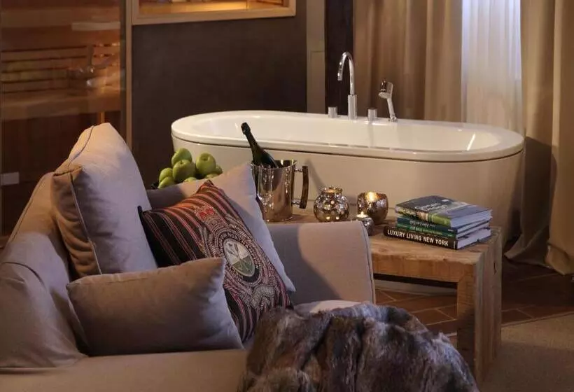 호텔 Spa & Golfresort Weimarer Land