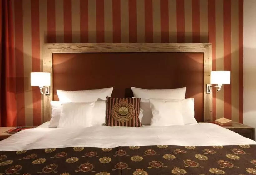 호텔 Spa & Golfresort Weimarer Land