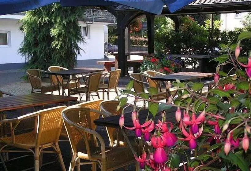 Отель Restaurant Stremme